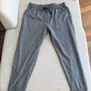 lululemon athletica Men's Heathered Gray Joggers